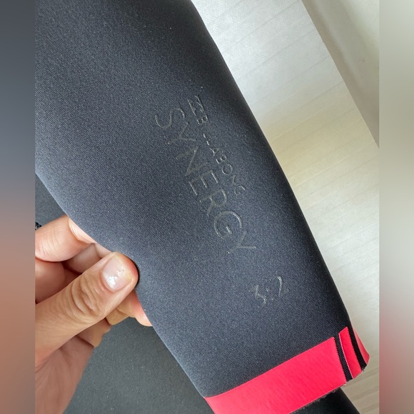 Billabong Synergy Women’s 3:2 Chest Zip wetsuit - Picture 4 of 6